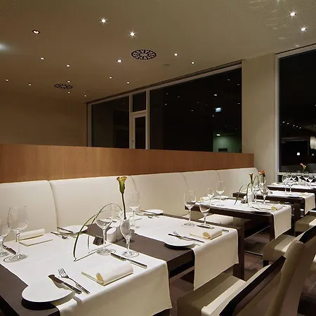 Atlantic Galopprennbahn Отель 4*