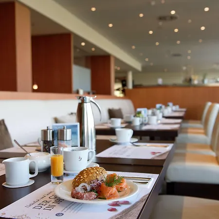 Atlantic Galopprennbahn Hotel