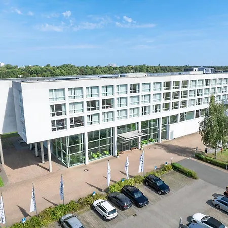 Atlantic Galopprennbahn Готель Бремен