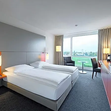 Otel Atlantic Galopprennbahn 4*
