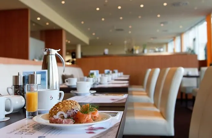 Hotel Atlantic Galopprennbahn